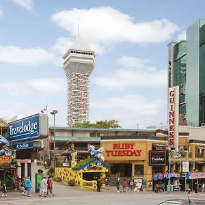 Travelodge By Wyndham At The Falls 3*, Niagarawatervallen Canada