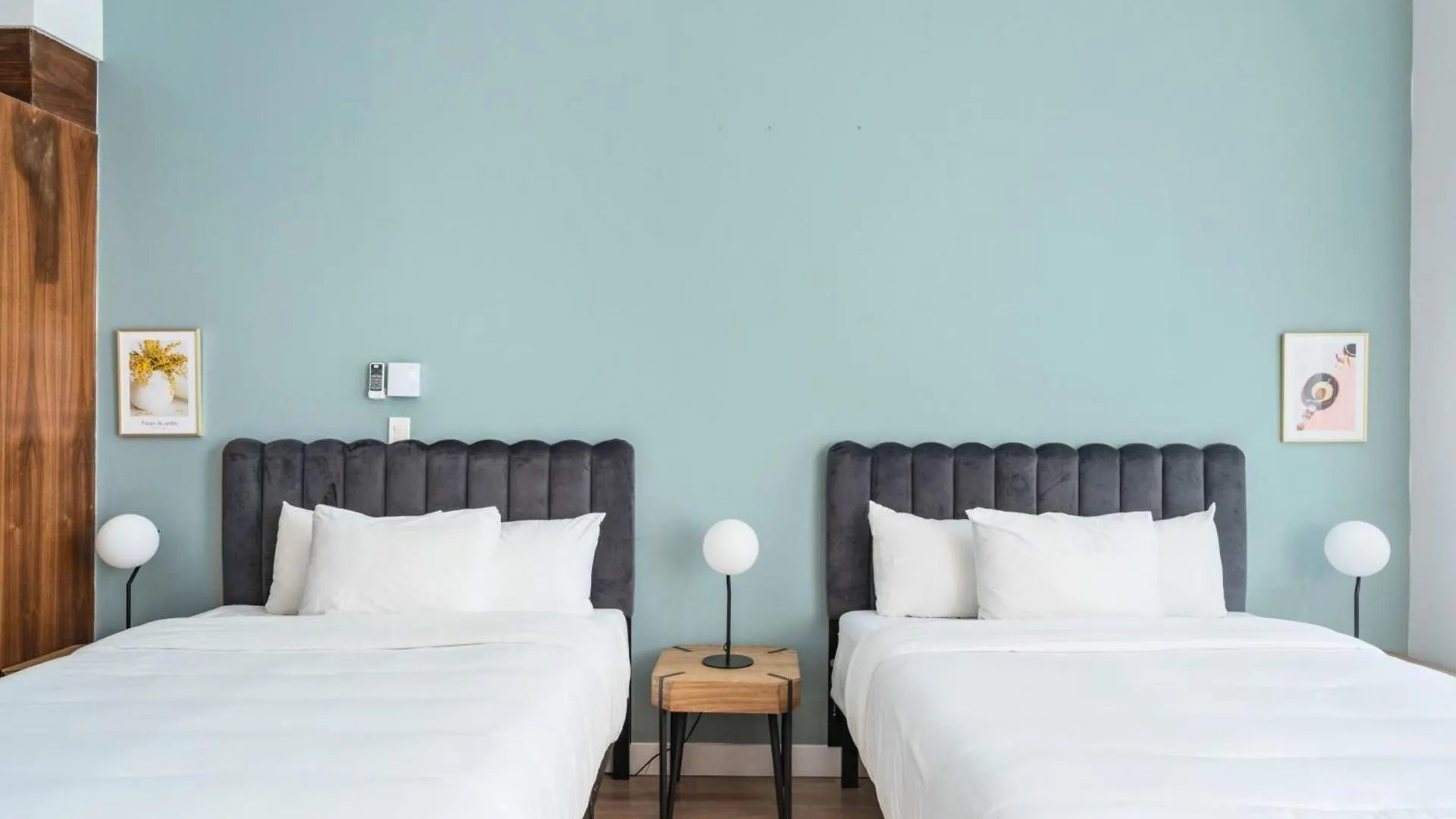 Le Merrill Boutique Hotel Montreal