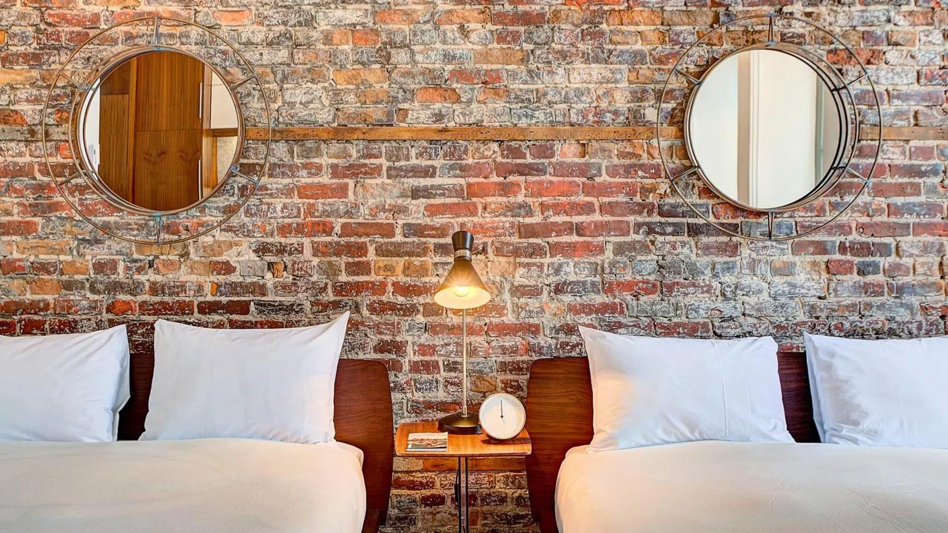 Le Merrill Boutique Hotel Montreal Canada
