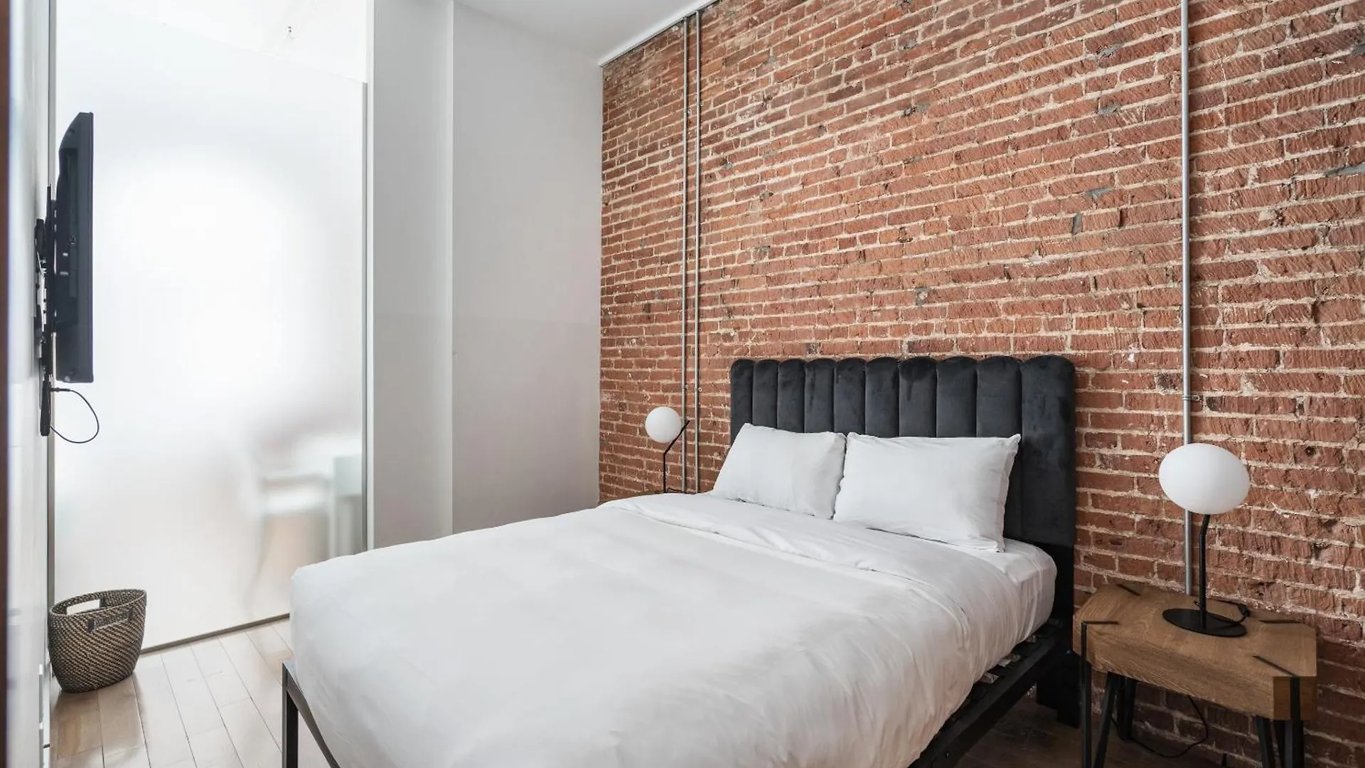 Le Merrill Boutique Hotel Montreal
